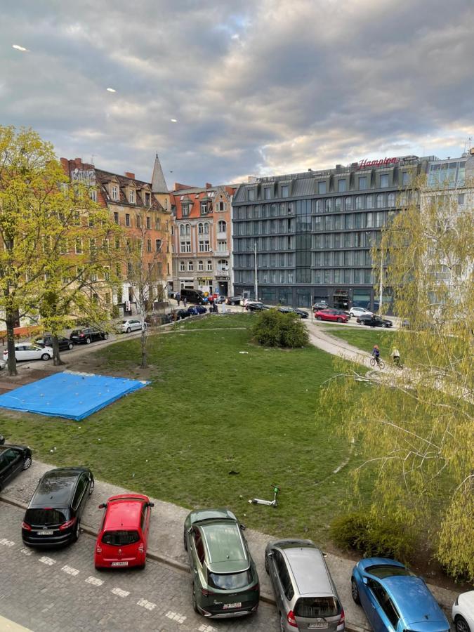 Apartament Grafitowy Apartment Poznan Ngoại thất bức ảnh